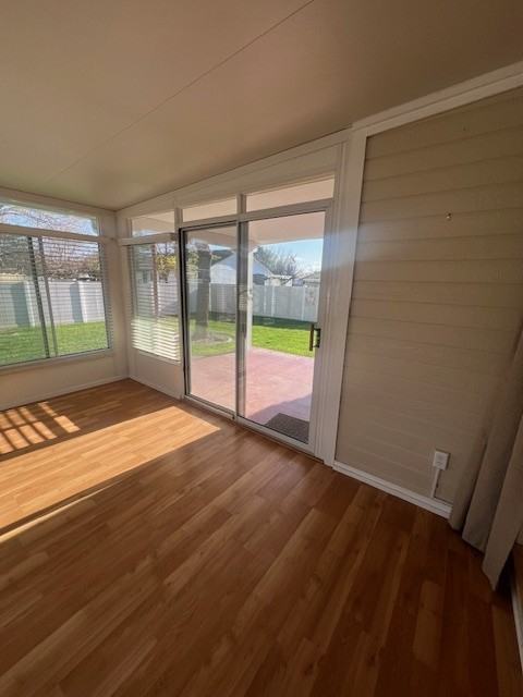 2455 W Baystone Dr - Photo 3 of 50