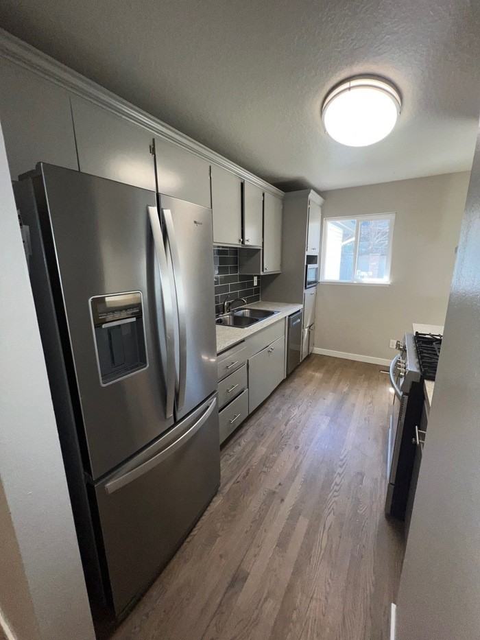 923 South Linden Park Way - Photo 2 of 36