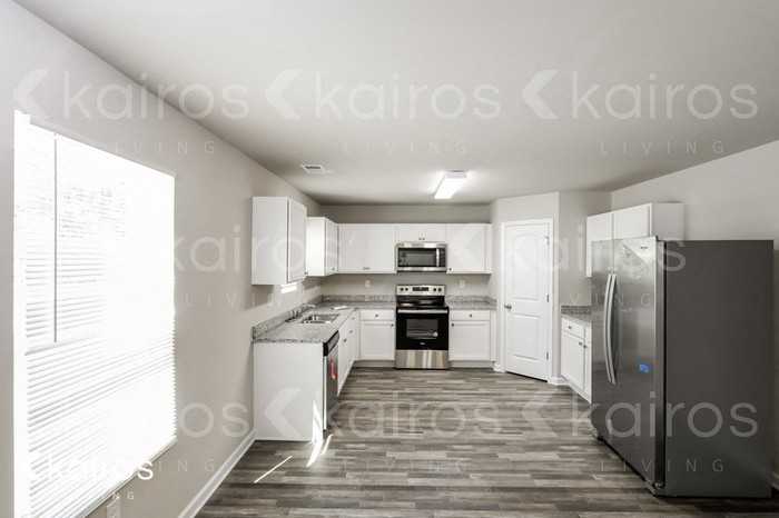833 Dove Tree Ln - Photo 7 of 18