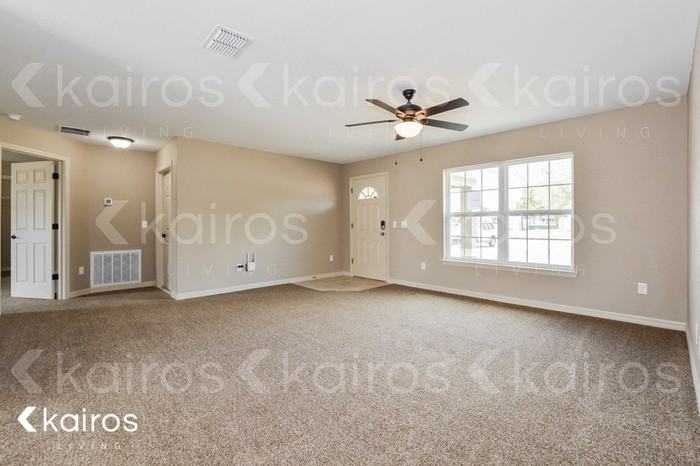 13691 Sw 43rd Cir - Photo 3 of 13