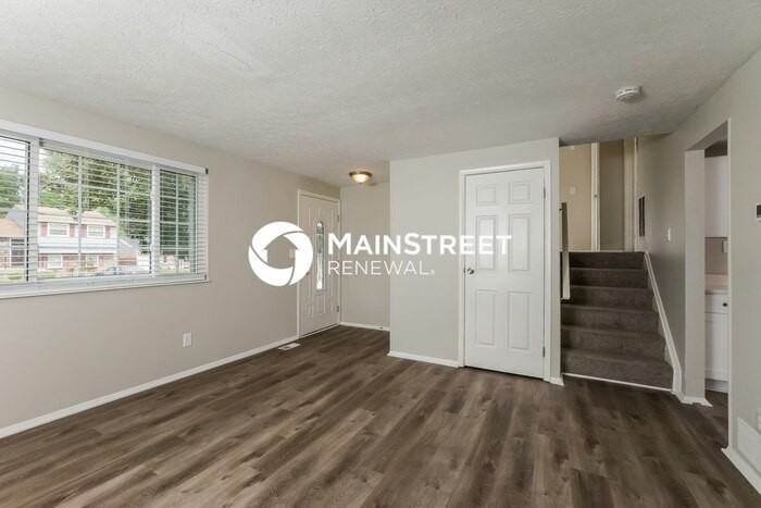 8408 Calm Ln - Photo 7 of 18