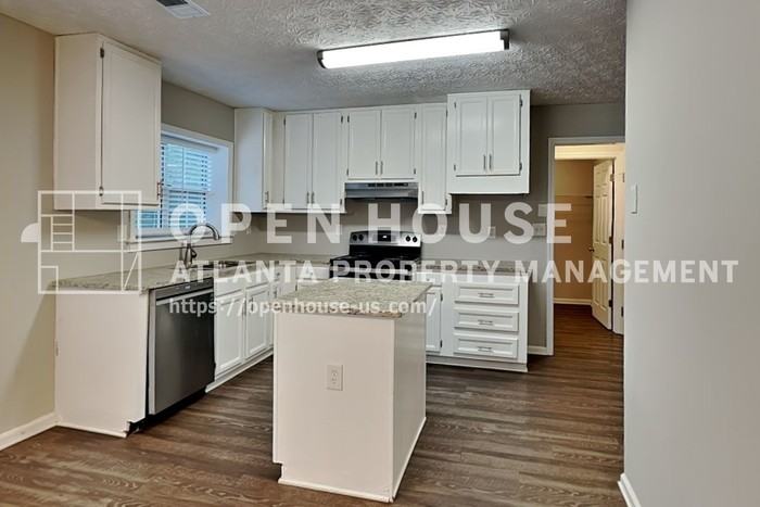 4922 Anclote Dr - Photo 6 of 22