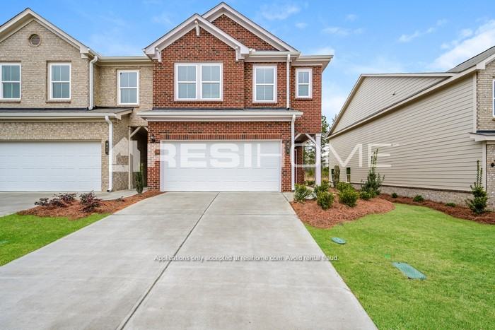 389 Porch View Ln