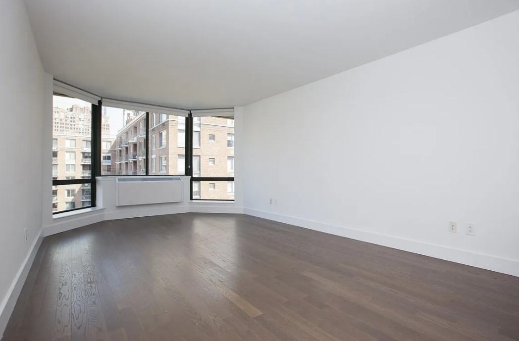 55 Battery Pl #506 - Photo 2 of 7