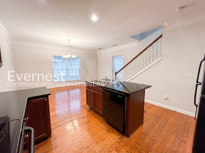 8311 Saint Danasus Dr - Photo 4 of 28