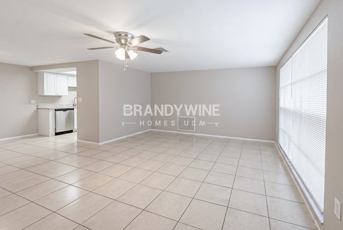 7804 Topay Ln - Photo 4 of 24