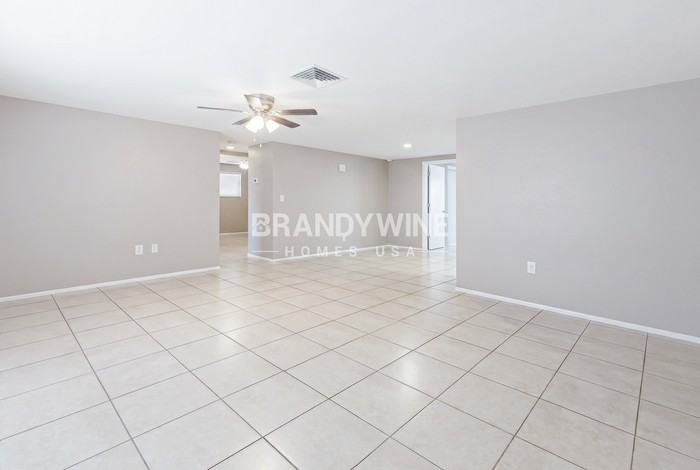 7804 Topay Ln - Photo 5 of 24