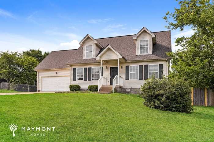 534 Wildwood Dr - Photo 5 of 16