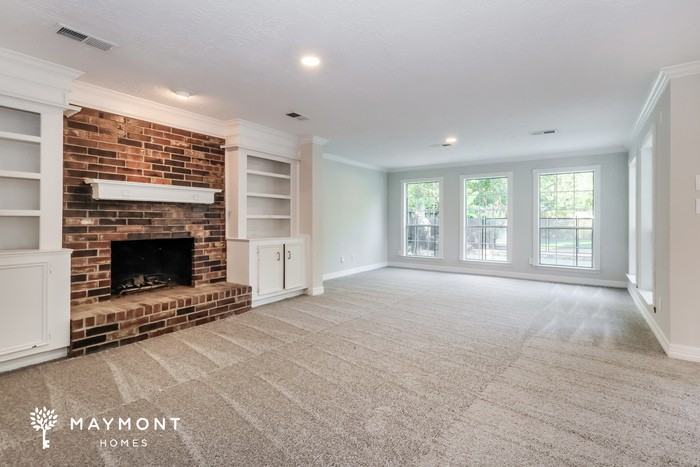 18011 Tall Cypress Dr - Photo 7 of 16