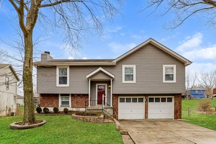 706 Autumn Dr