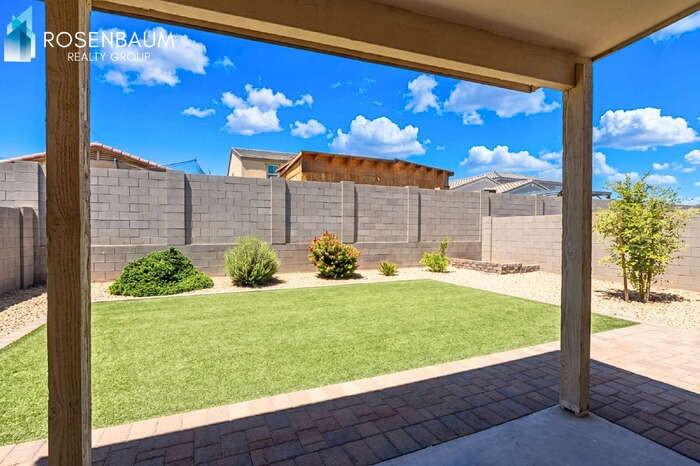 8422 W Atlantis Way - Photo 6 of 15