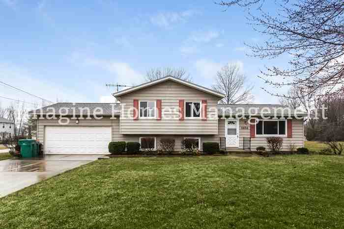 5634 Young Rd