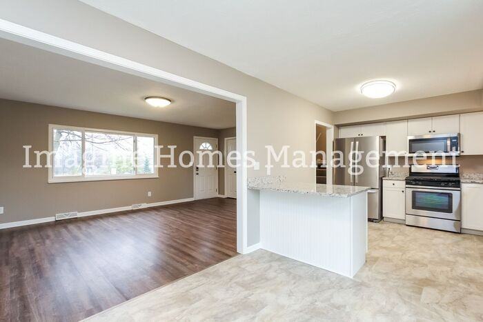 5634 Young Rd - Photo 4 of 16