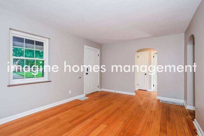 4342 Orchard Ln - Photo 5 of 24