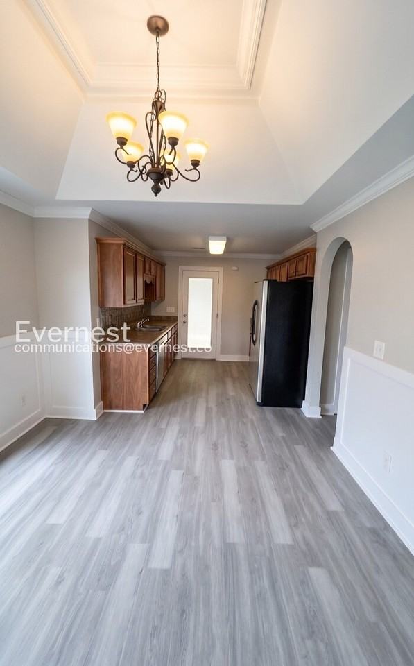 192 Stonecreek Pl - Photo 3 of 22