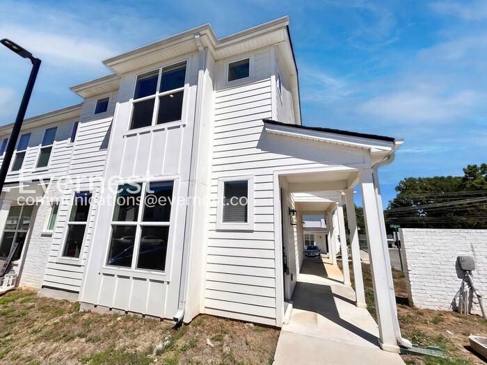 200 Jeffries Way - Photo 2 of 23