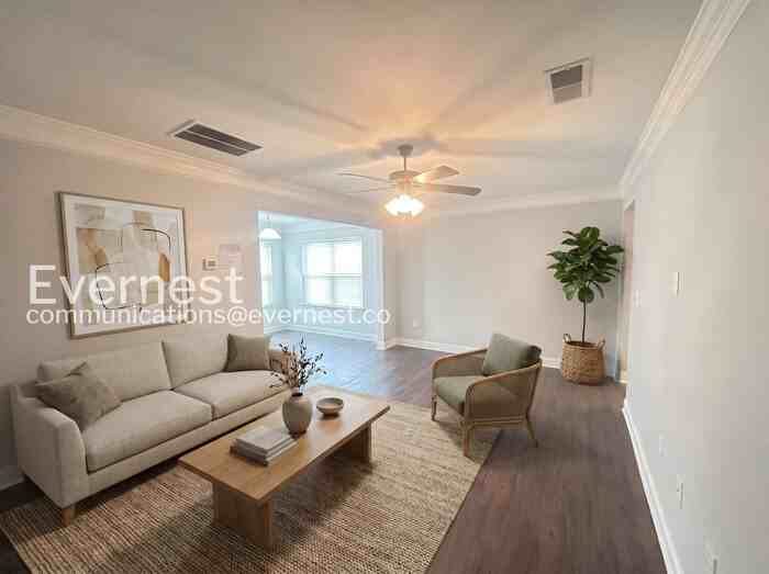 5298 Hanover St - Photo 3 of 23