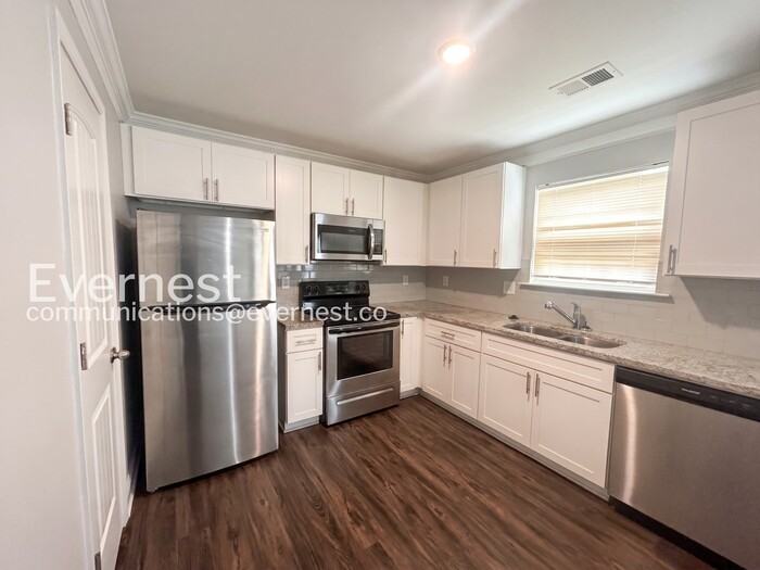 5298 Hanover St - Photo 6 of 23