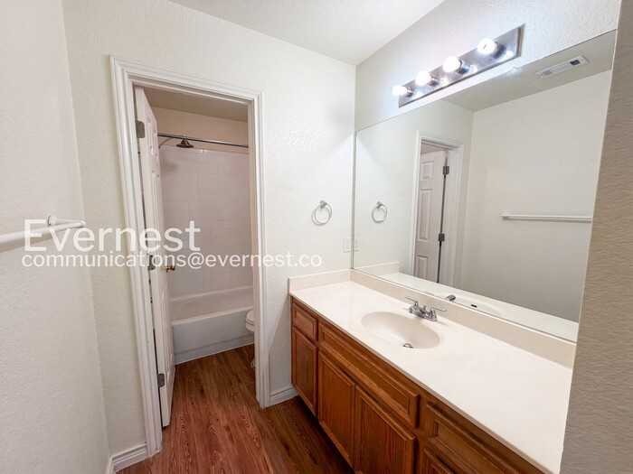 202 Tamara Dr #B - Photo 4 of 14