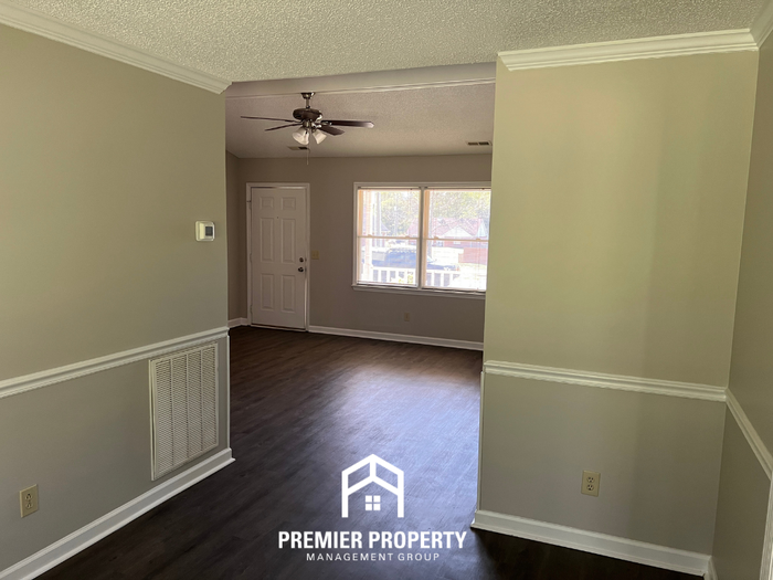 112 Eva Ct - Photo 5 of 18