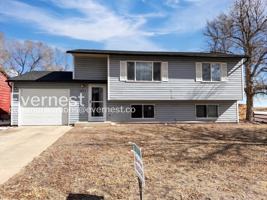 featured image of 4096 Colony Hills Cir