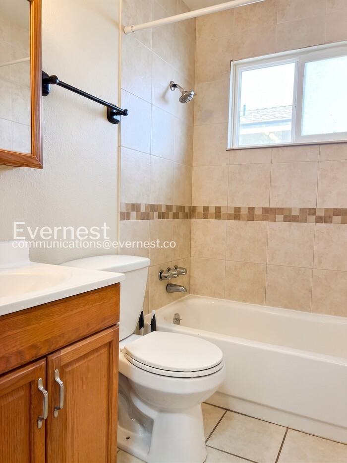 4096 Colony Hills Cir - Photo 6 of 17