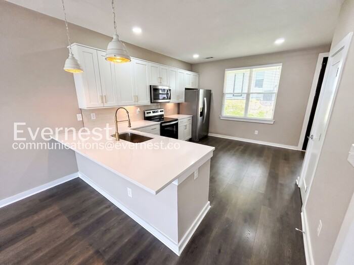 308 Jeffries Way - Photo 7 of 23
