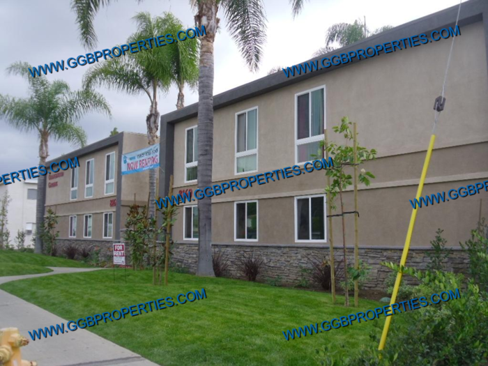 8168 Orangewood Ave #6