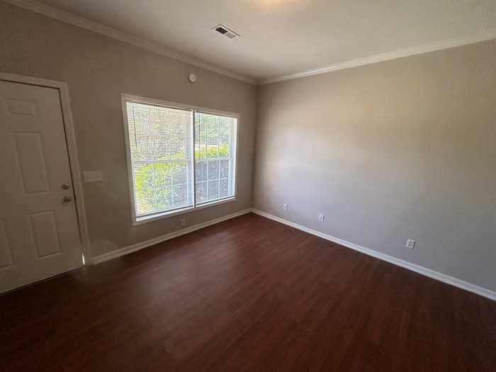 2428 Watson St #A - Photo 3 of 38