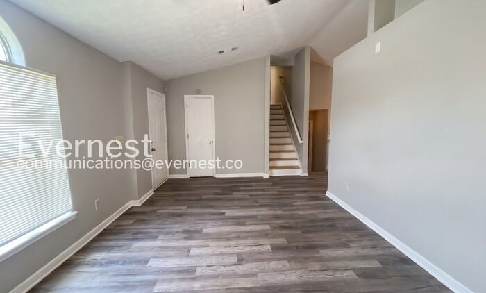 3828 Landgraf Cv - Photo 4 of 27