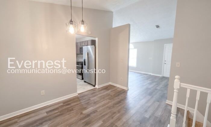 3828 Landgraf Cv - Photo 6 of 27