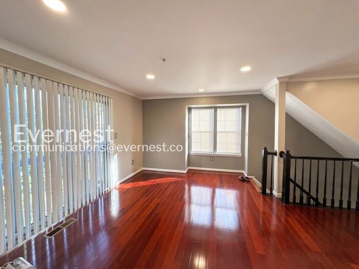 13901 Ascott Dr - Photo 6 of 16