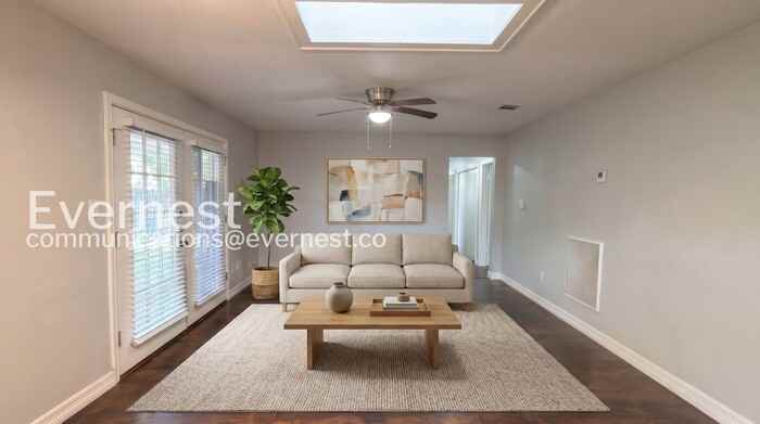 1379 Dell Dale St - Photo 4 of 27