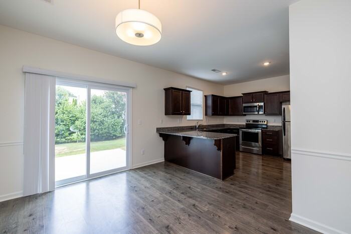 4636 Kyle Dr - Photo 5 of 29