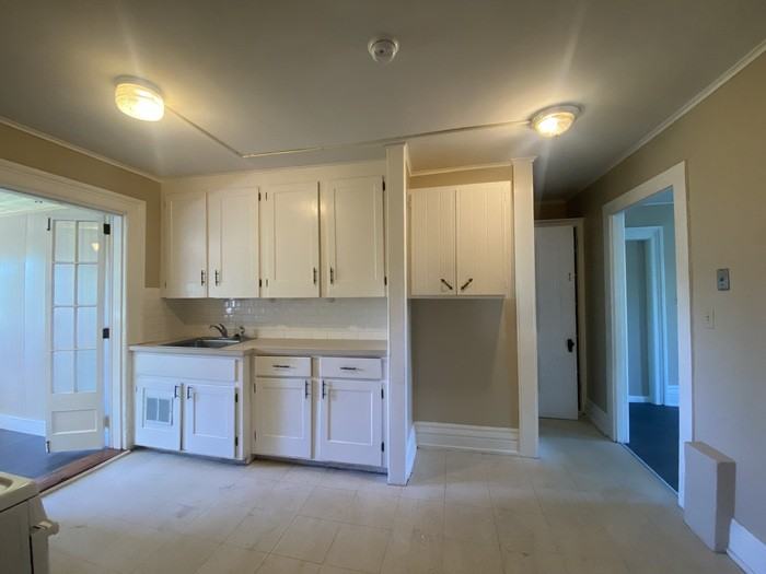 1146 State St - Photo 5 of 21