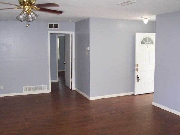 830 Wateka Way - Photo 2 of 19