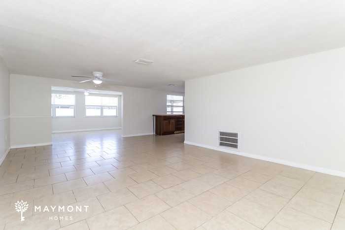 7125 Sandalwood Dr - Photo 5 of 15