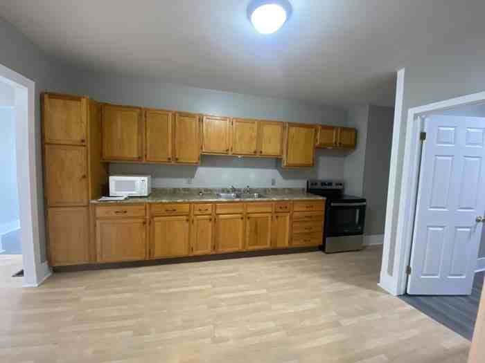 717 Alexandria St #LEFT - Photo 5 of 13