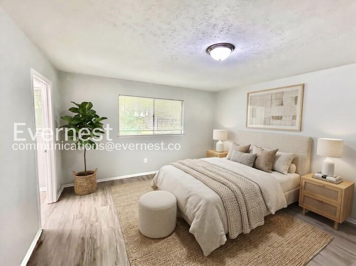 415 Southlake Dr - Photo 5 of 25