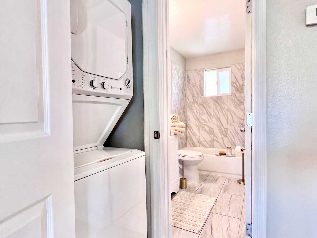 704 W 5th St #710A - Photo 2 of 16