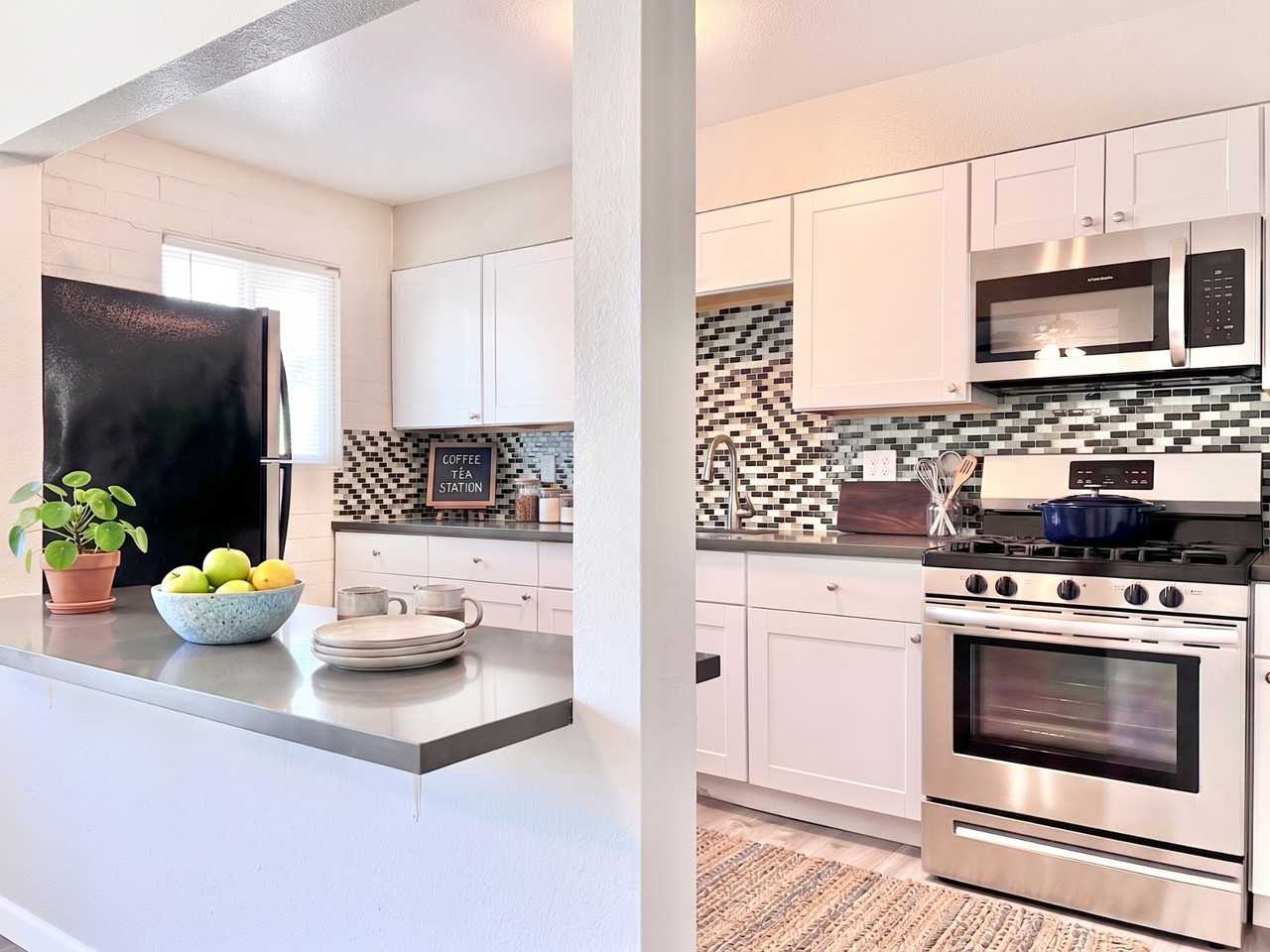 704 W 5th St #710A - Photo 5 of 16