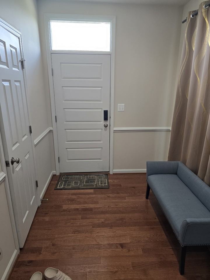 21043 Ashburn Heights Dr #21043 - Photo 3 of 40
