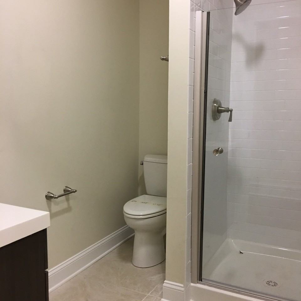1949 Locust St #4 - Photo 4 of 8