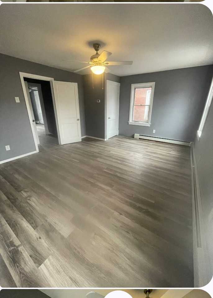 306 Comrie Ave #NA - Photo 6 of 8