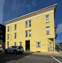401 70th St #1R - Photo 1 of 1