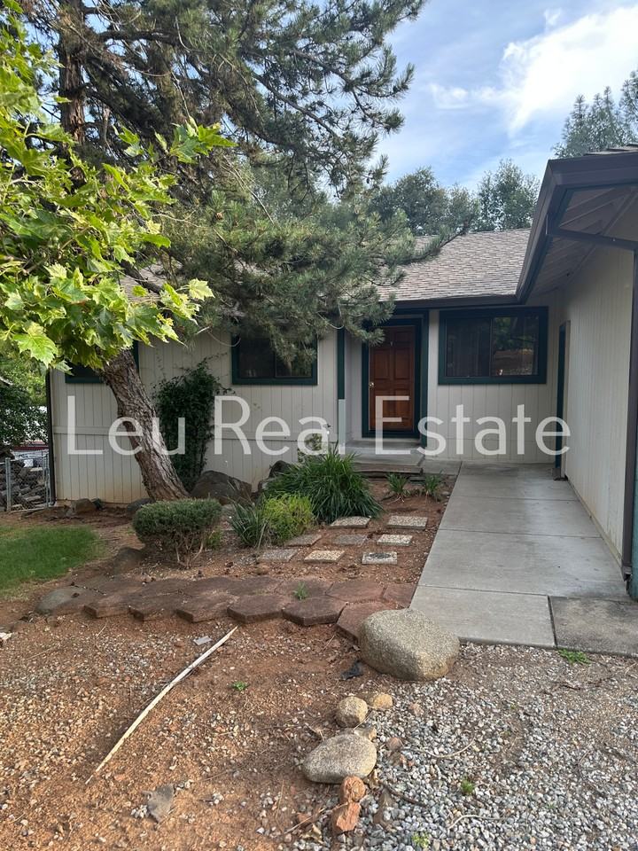 2720 Wentworth Rd #NA - Photo 2 of 22