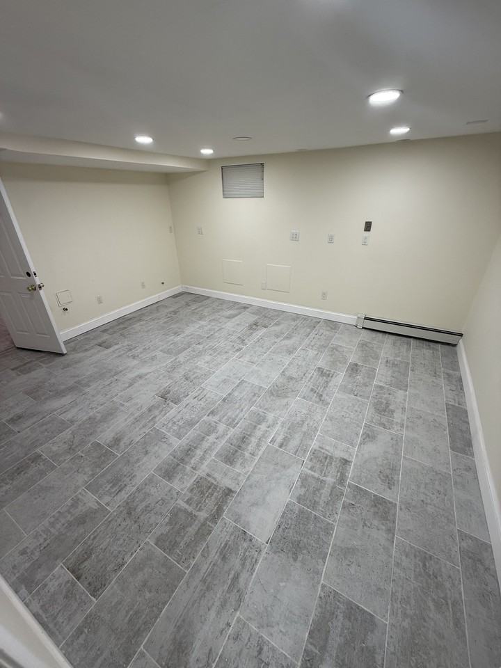204 Philip Ave #1 - Photo 5 of 9