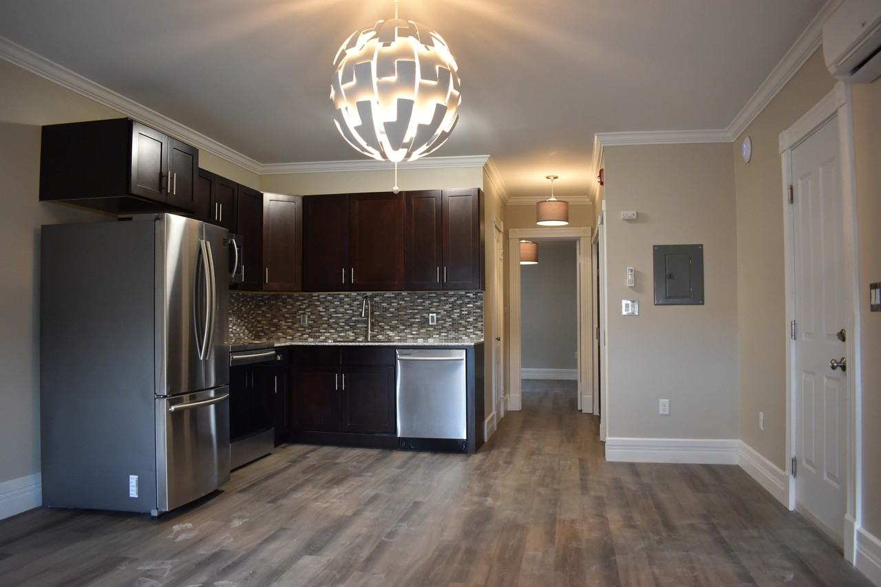 110 N Main St #307