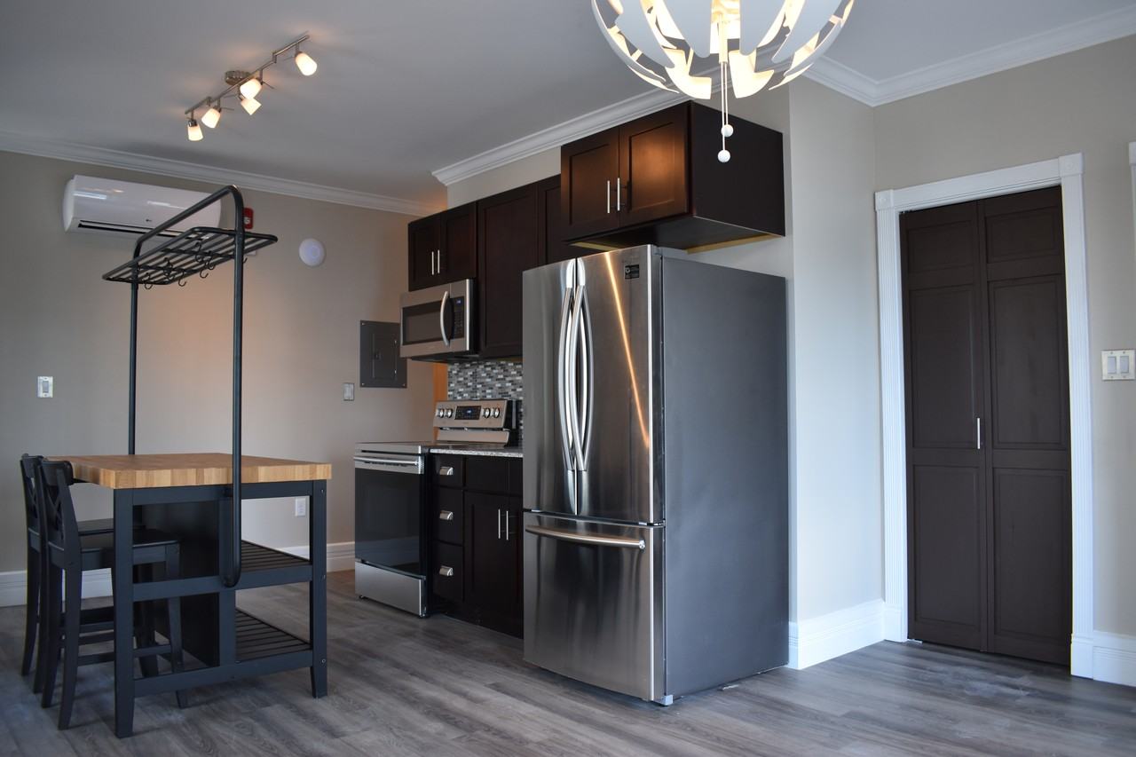 110 N Main St #303 - Photo 4 of 17