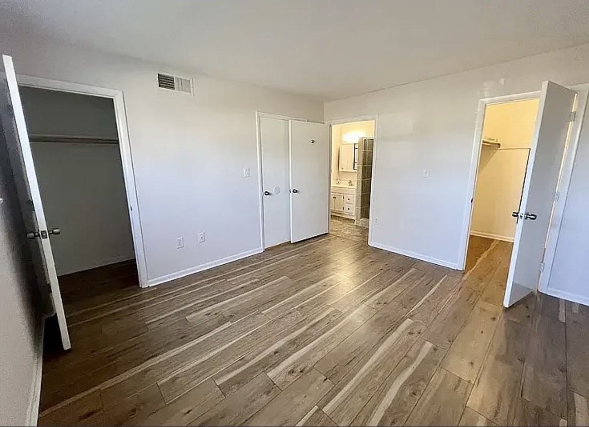 3514 Timberline Trl #114 - Photo 5 of 8